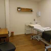 Therapy Physiotherapy Osteopathy Private rooms to rent in Monument EC3R 8DU - Marketing included - Photo 4