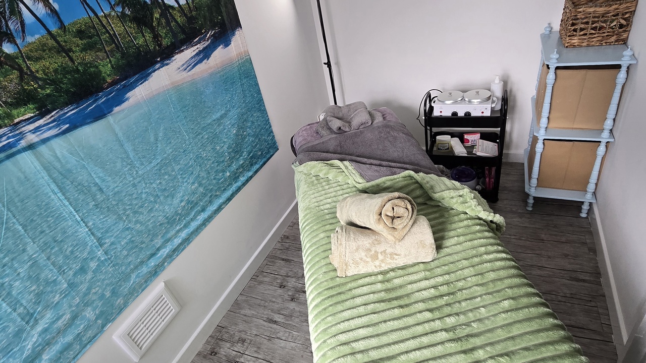 2 well sized rooms with plenty of space for electric massage bed (provided), chair (provided) & storage space (provided) for equipment, tools & mediums