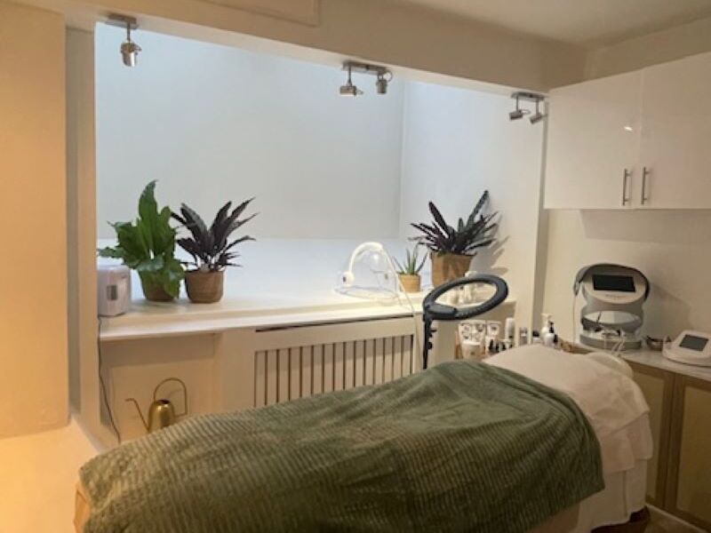 Therapy rooms available in the heart of Kensington - Photo 3