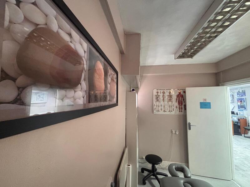 Health and Wellness Room to Rent within Romney Marsh Osteopaths Holistic Health Centre - Photo 4
