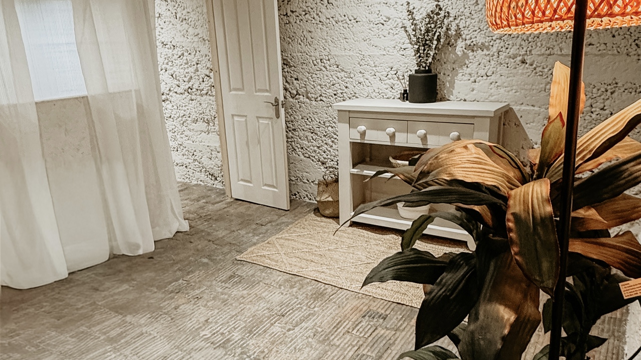 Unique therapy room - with marketing support