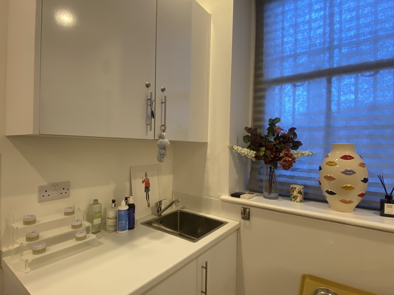 Luxury Beauty Rooms to Rent – The Courtyard - Photo 5