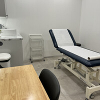 Therapy Physiotherapy Osteopathy Private rooms to rent in Baker Street 10 Portman Square, Marketing included - Photo 5